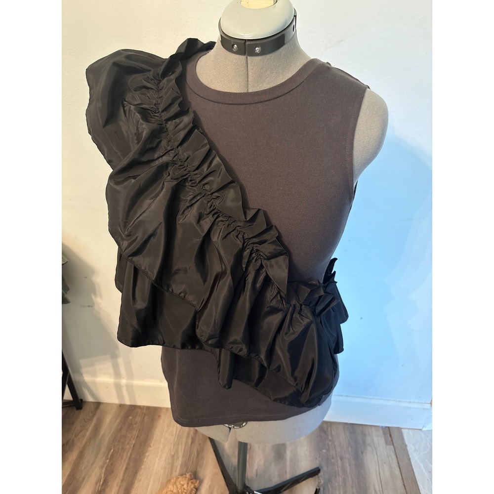 Free Generation Ruffle Top Womens M Grey Black Excellent Avant Garde Sleeveless